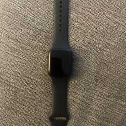 Apple Watch Series 5 40mm