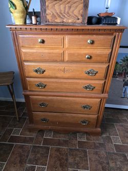 Queen Bedroom Set