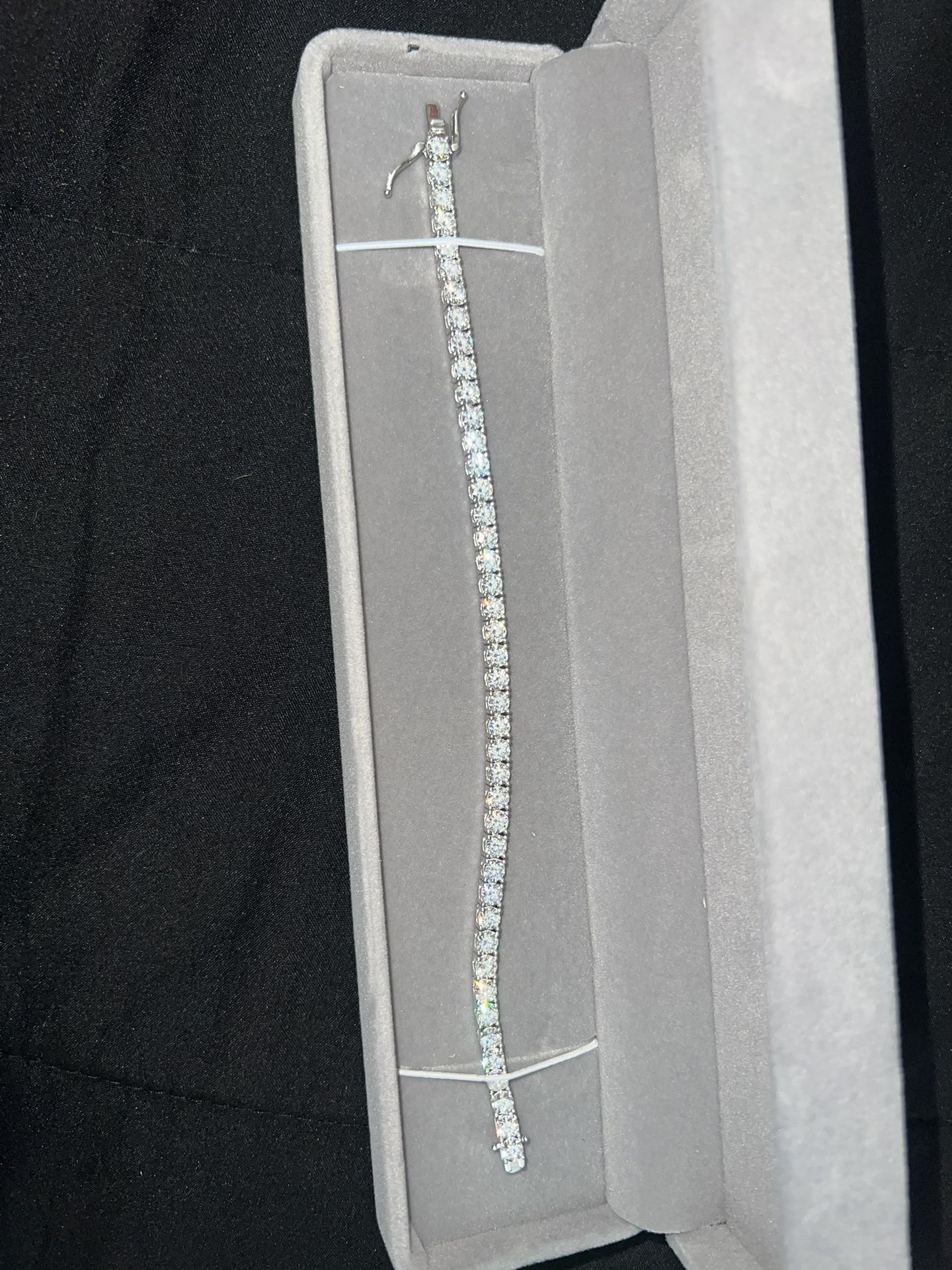 New 4mm VVS1 moissanite tennis bracelet size 7.5inch