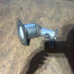 2012 Nissan Maxima Catylic Converter Askin $50 After Market Good Condition  