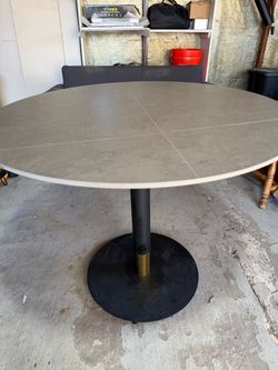 Round 36 inch Grey Sintered Stone Dining Table