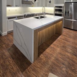 Countertop Installation & Slab Fabrication 