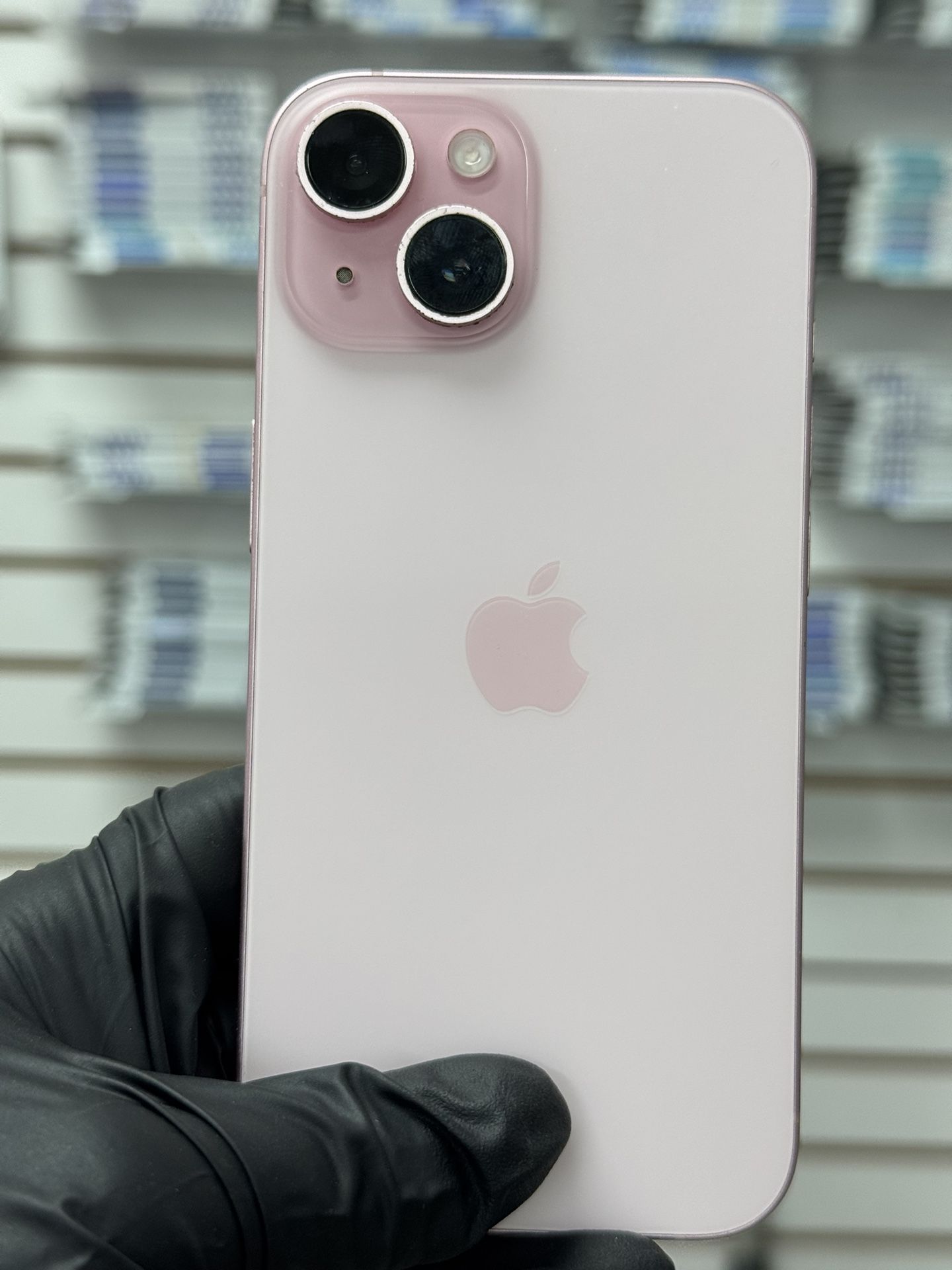 iPhone 15 Unlocked 128 gb excellent condition! $500
