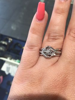 Silver woman’s ring