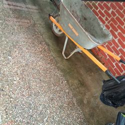 Wheelbarrow 40$
