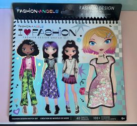 I Love Fashion Design Sketch Set