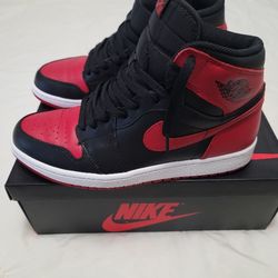 Air Jordan Retro 1 Hi OG  Bread (2013)