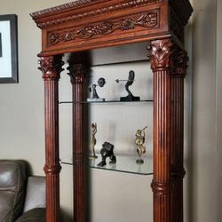 BEAUTIFUL   Grand curio   /cabinet  handcarved     made in ITALY  