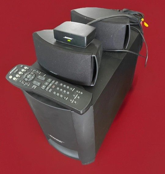 Bose CineMate Series II With Remote Control.....Great Condition 