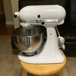KitchenAid Ultra Power KSM90WH Tilt-Head Stand Mixer W Bowl EXC 300W