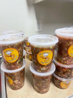 Cebiches de camarón y de tilapia de 16oz $15y el de 32 oz $25
