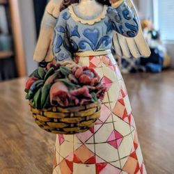 Jim Shore Heartwood Creek “Smell the Flowers” Angel W/ Flower Basket 2007