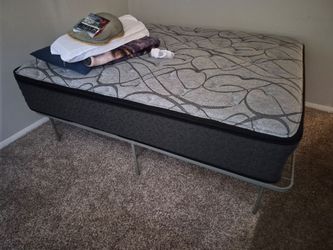 Full size bed