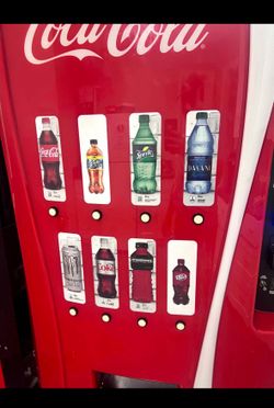 Royal 660 Vending Machine