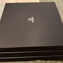 PS4 PRO