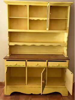 Farmhouse Hutch