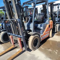 5,000lbs Warehouse Forklift