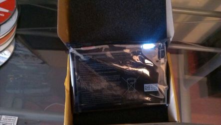 Brand new battery for Dell alienware m11x