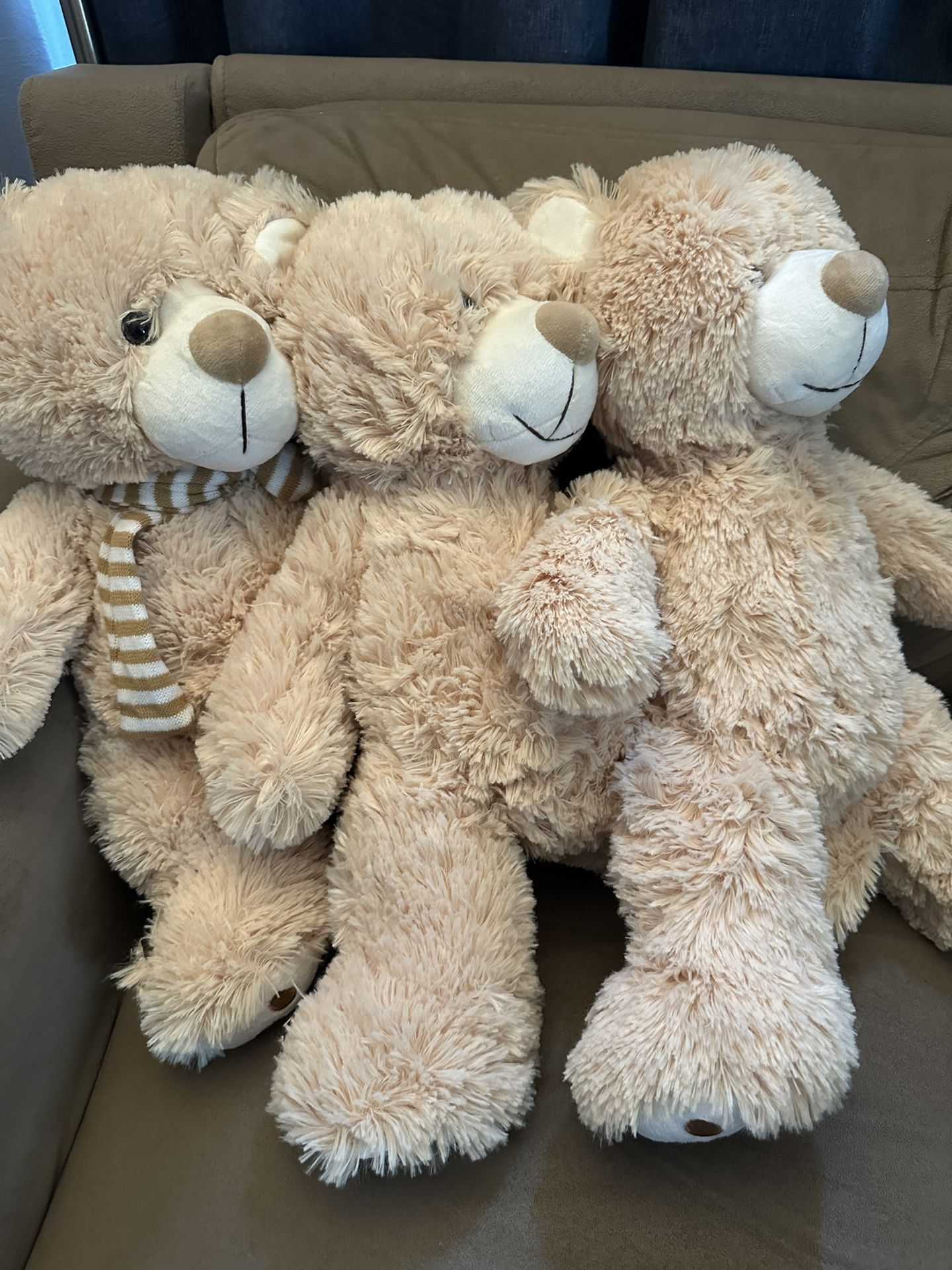NEW Stuffed Teddy Bears 18” 