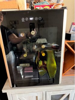 Must go! Frigidaire wine fridge