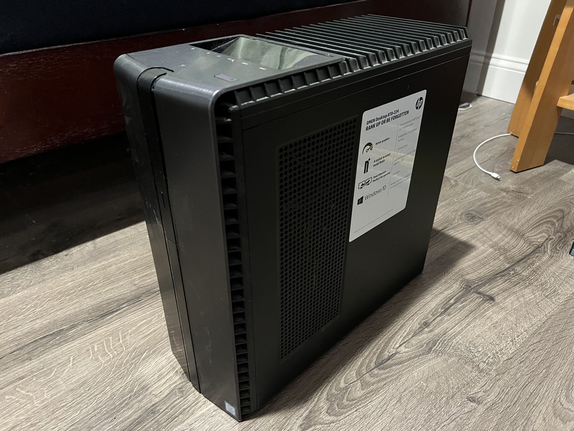 HP Omen 870-224 Gaming PC