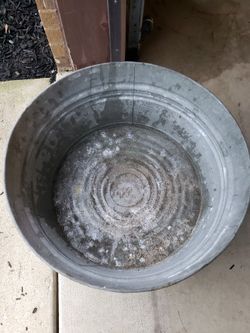 1940s Antique Galvanized Metal Boiler Wash Basin Tub