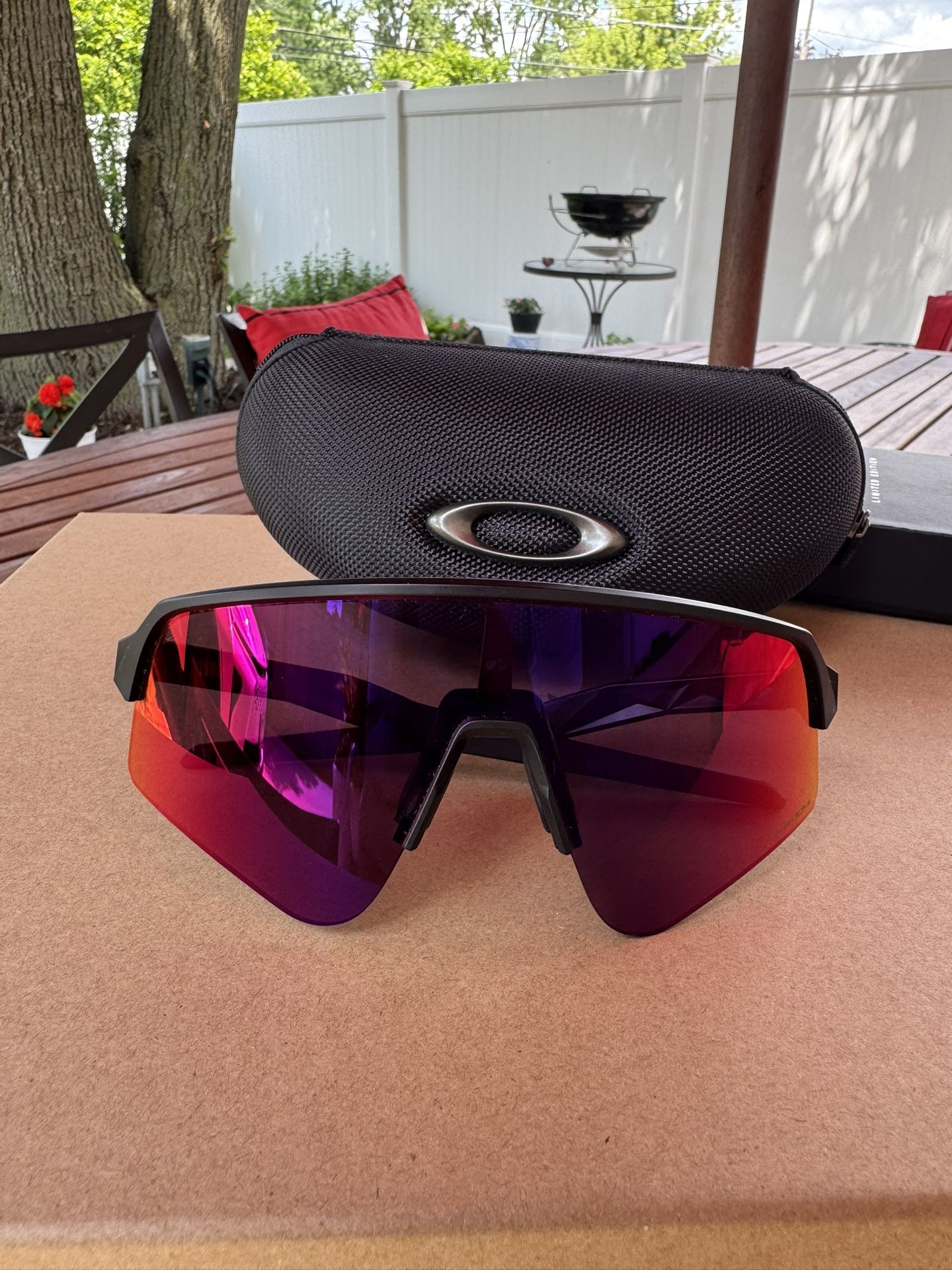 Oakley Sutro Lite