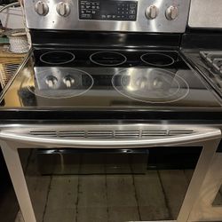 30” Stainless Steel GlassTop Samsung Electric Stove FOR SALE!!!
