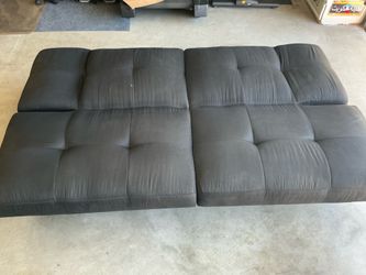 Convertible sofa/bed