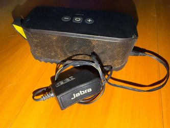 Jabra Solemate HFS200 portable Bluetooth speaker