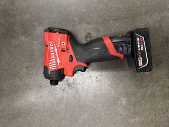 M12 FUEL Milwaukee Impact