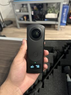 Ricoh Theta Z1