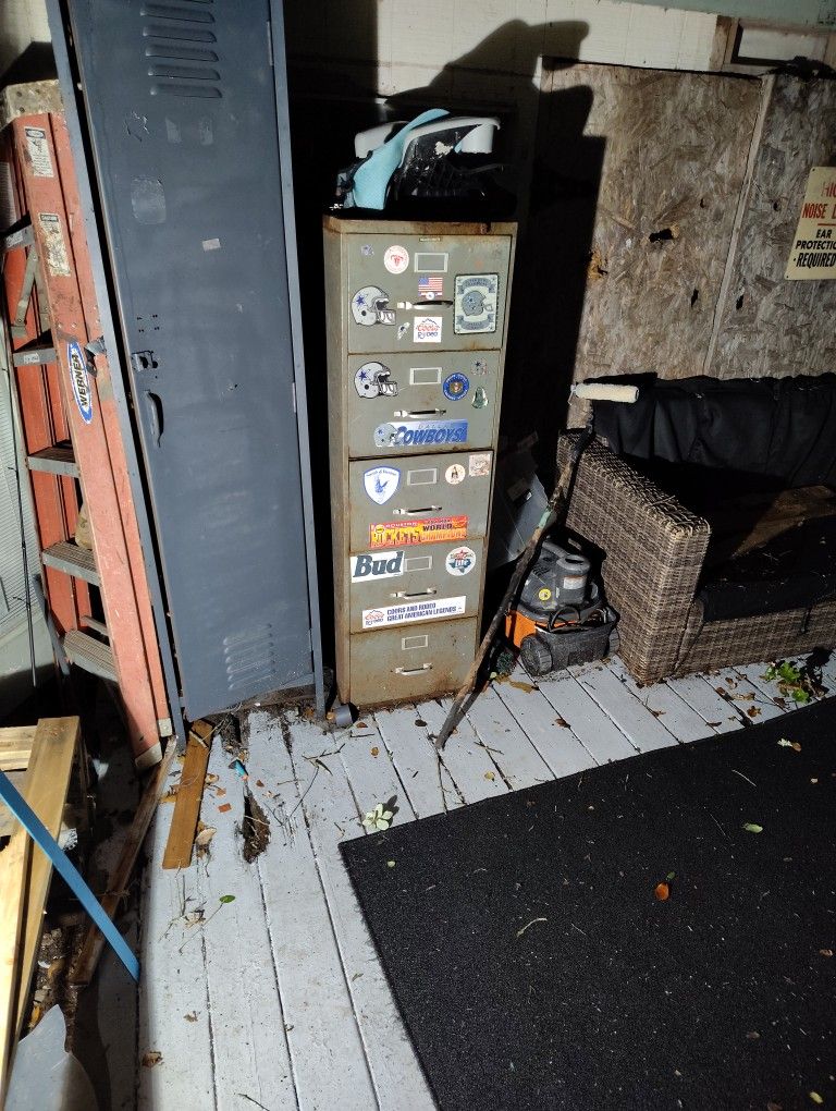 Filing Cabinet