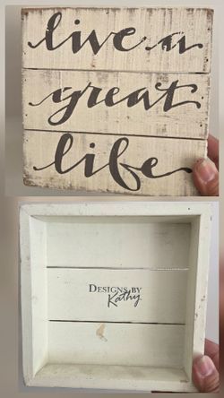 'Live a Great Life' Wood Sign