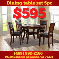 New In The Box 📦 Round Dining Table With 4 Chairs- Free Delivery!!!! 