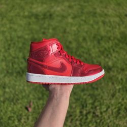Air Jordan 1 Mid " Pomegranate " 5W / 3.5M