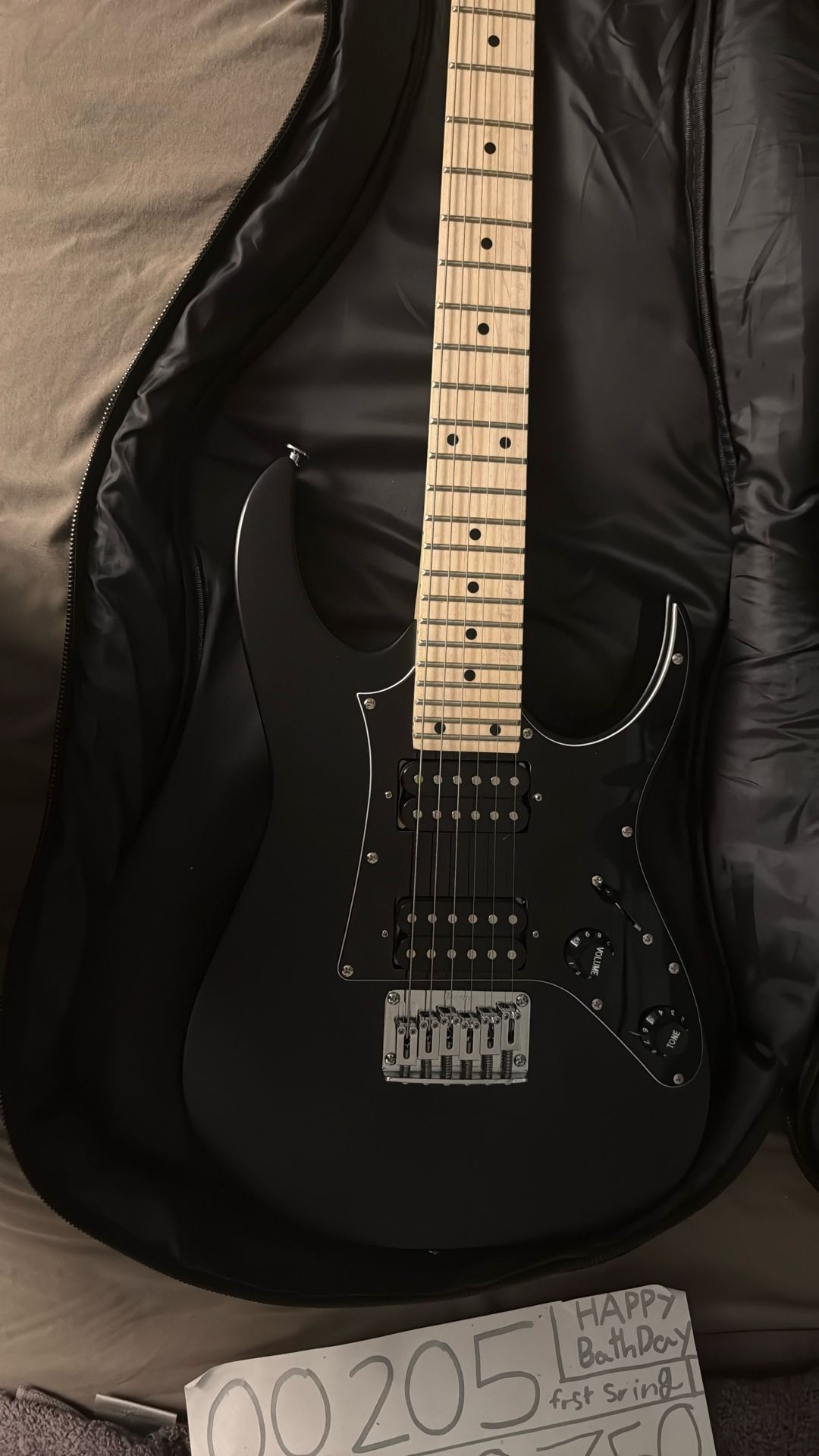 Guitar And A Amp