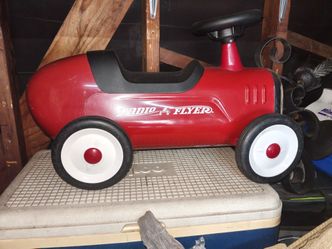 Radio Flyer Kids Ride-On Toy Car