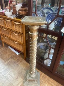 Antique gold Italian Florentine pedestal plant stand 32"