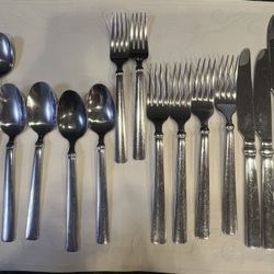Silverware Set For 4