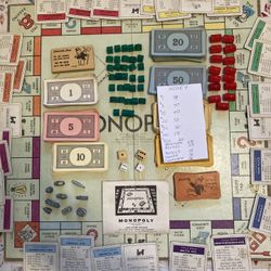 Monopoly Vintage Game
