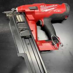 Milwaukee M18 FUEL 21° Framing Nailer 2744-20 – Bare Tool