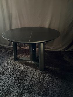 Black Round Dining Table
