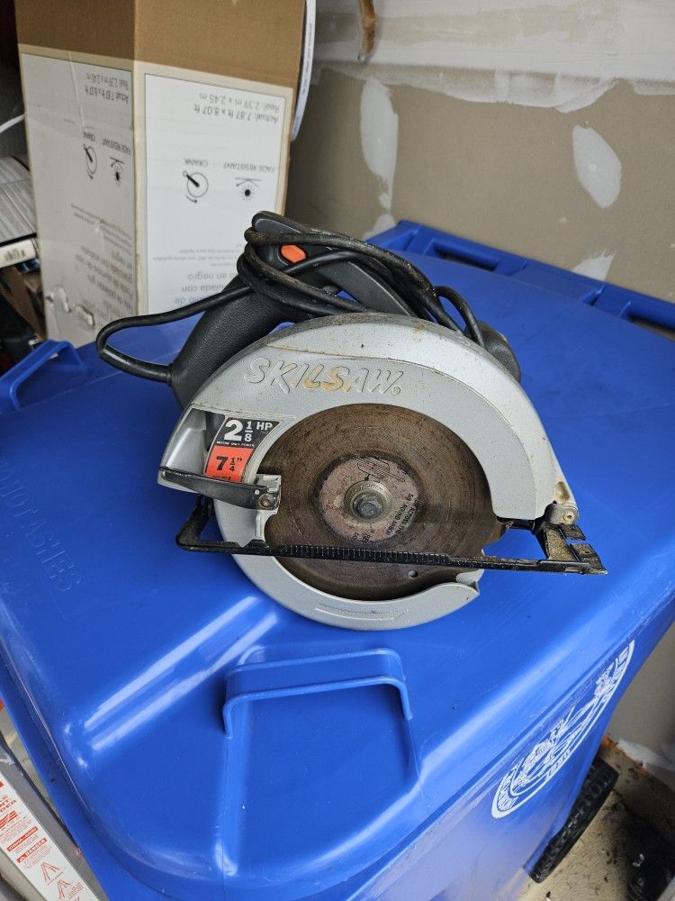Circular Saw 2HP 7 1/2 INCH
