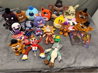 Five Nights at Freddy’s HUGE Collector Lot | Funko Pops, Plush, Figures, Posters, Books & Hats