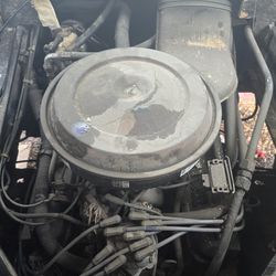 7.4L V8 Chevy 454 Complete Engine And Transmission 