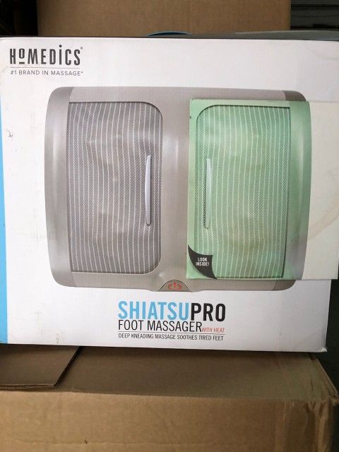 HoMedics Shiatsu Pro Foot Massager
Condition is used, some wear present, but still working
Model: FMS-250HA
Features:
Deep kneading shiatsu relaxe