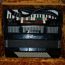 Accordion Cordovox  super V Made In Italy
