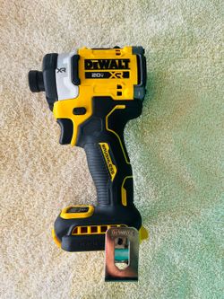 Impact driver dcf 860b 1/4