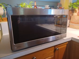 LG Countertop Microwave Oven